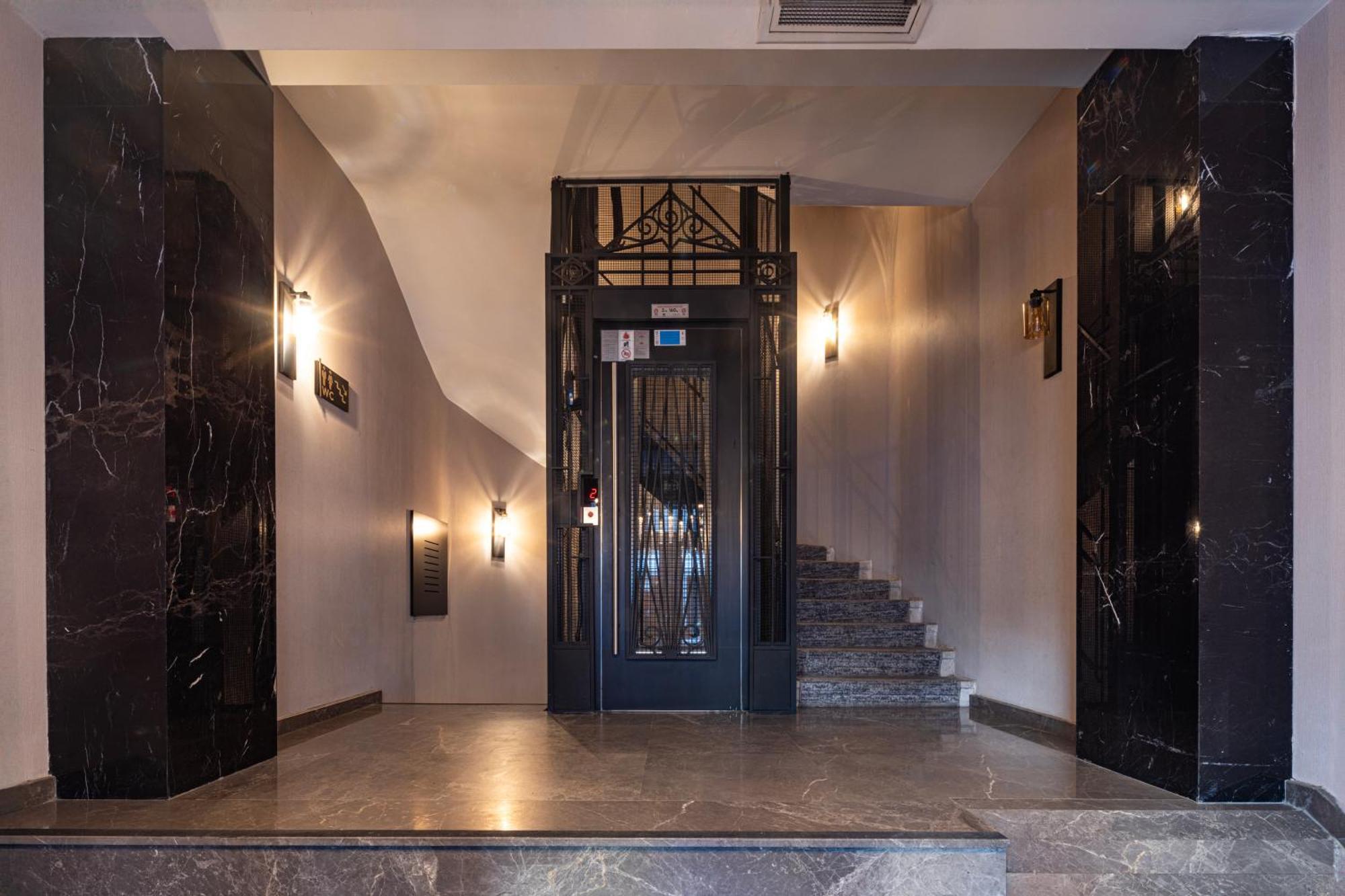 The Nest Hotel Istanboel Buitenkant foto